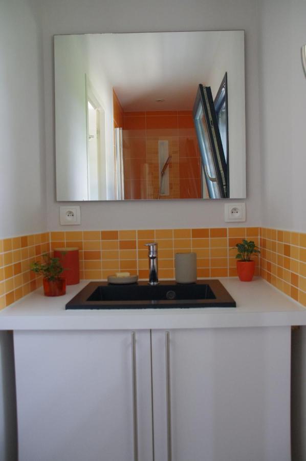 Bourg-Saint-Andéol Le Grand Cedre - 2 Chambres D'Hotes - Sud Ardeche المظهر الخارجي الصورة